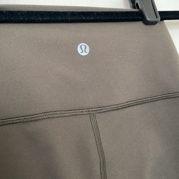 lululemon wunder under 26" - Picture 3 of 4